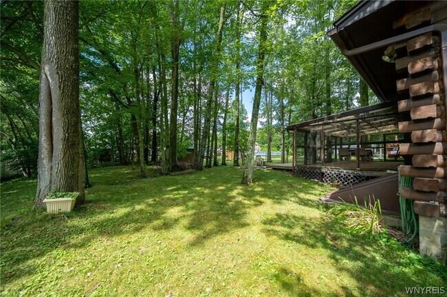Building Photo - 8376 Cobblestone Ct