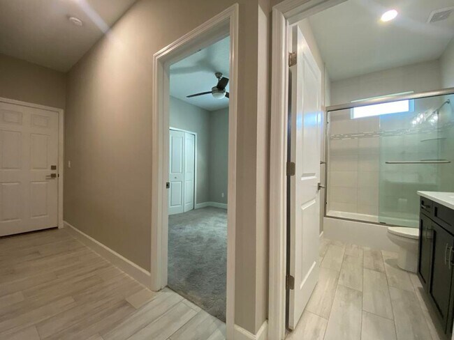 Building Photo - 3/2 in Eagle Marsh of LPGA