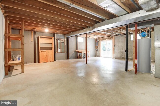 Building Photo - 12227 Ox Hill Rd