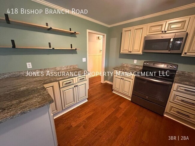Building Photo - 418 Bishops Branch Rd
