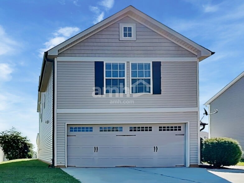 Primary Photo - 5137 Brahman Dr