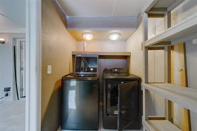 Building Photo - 7849 86th Way N