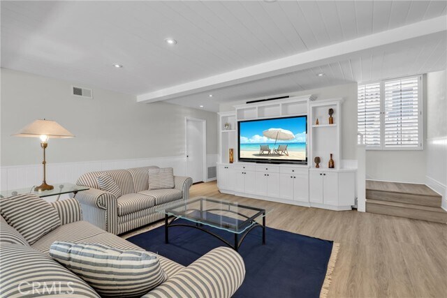 Building Photo - 1410 Marine Way