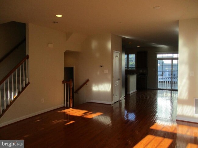 Building Photo - 2144 Little Sorrel Way