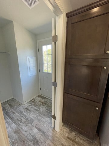 Building Photo - 3639 La Canada Rd