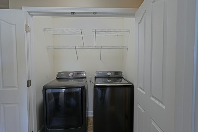 Building Photo - 2099 Wilsons Plover Cir