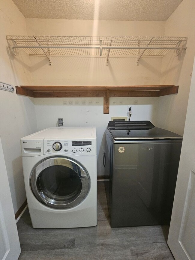 Building Photo - Moyock, NC