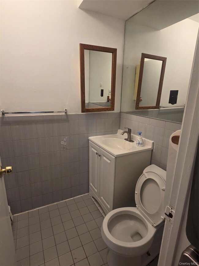 Building Photo - 47-44 Springfield Blvd