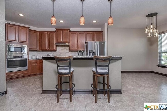 Building Photo - 210 Tangerine Dr