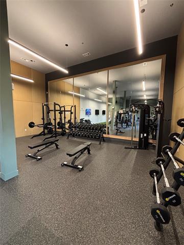 Building Photo - 300 N McDonald St