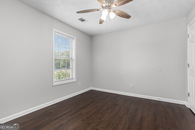 Building Photo - 1616 Amhearst Oaks Ct