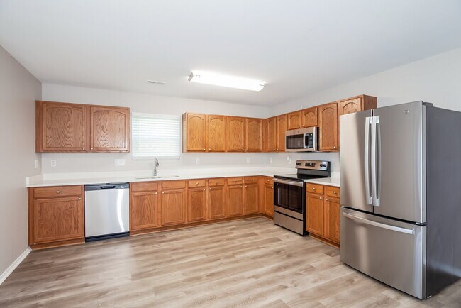 Building Photo - 8126 Rosberg Ln