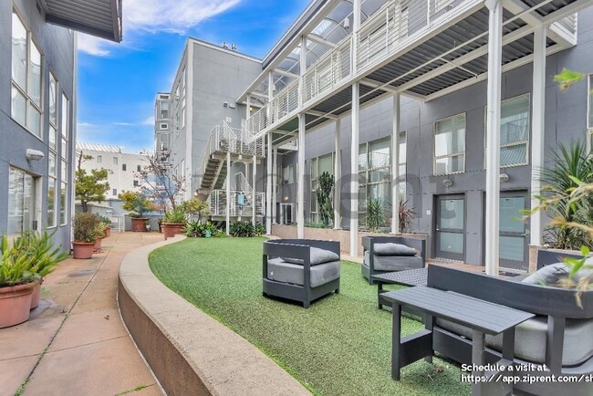 Building Photo - 950 Harrison St