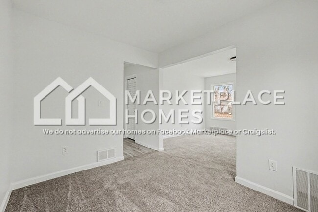 Building Photo - 19818 Fenmore St