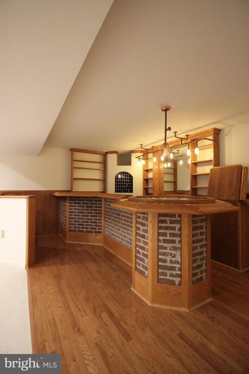 Building Photo - 14015 Wood Rock Way