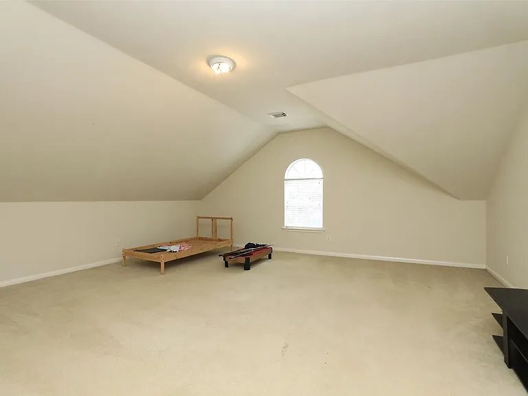 Building Photo - 6523 Trenton Lake Ln