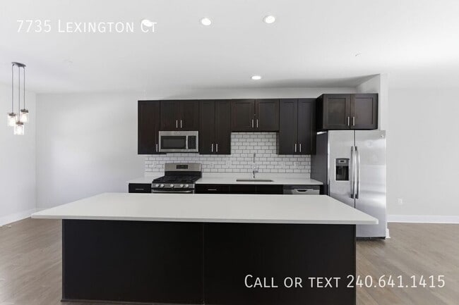 Building Photo - 7735 Lexington Ct