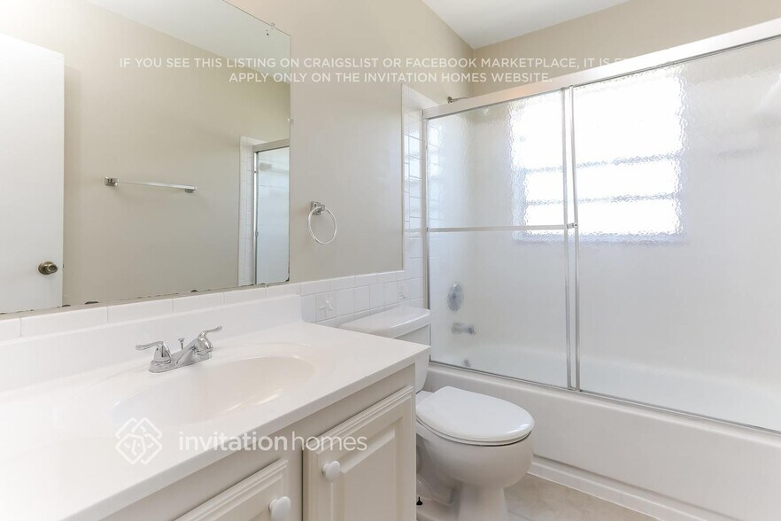 Building Photo - 22187 SW 58th Ave