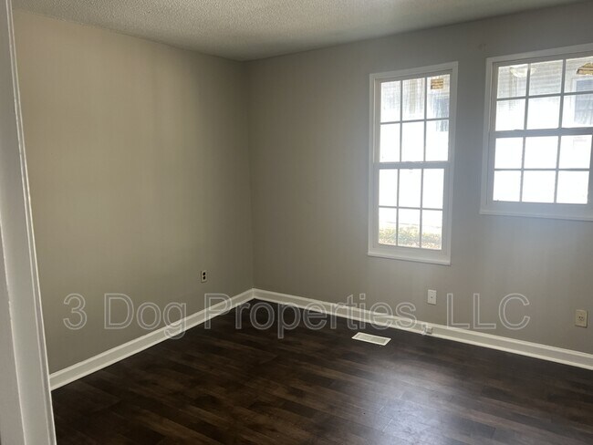 Building Photo - 1409 Bradt St