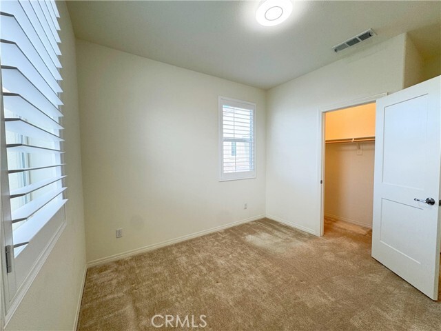 Building Photo - 3352 E Kane Dr