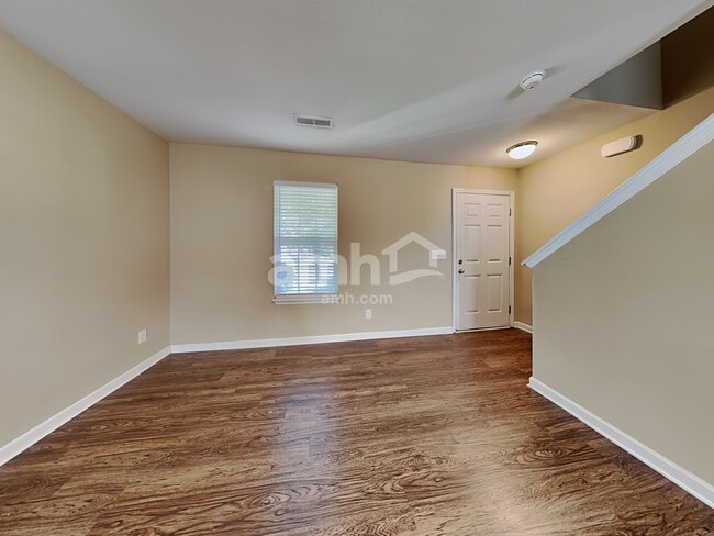 Building Photo - 1482 Hammermill Ln