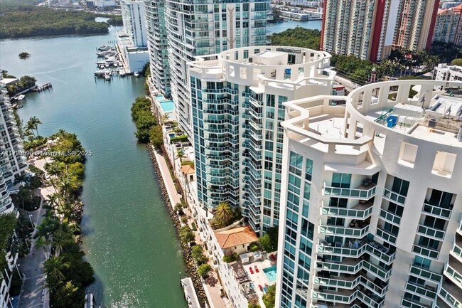 Building Photo - 250 Sunny Isles Blvd