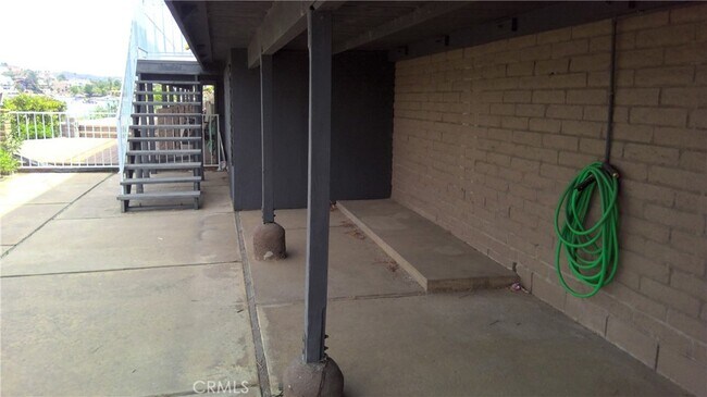 Building Photo - 22310 Canyon Club Dr