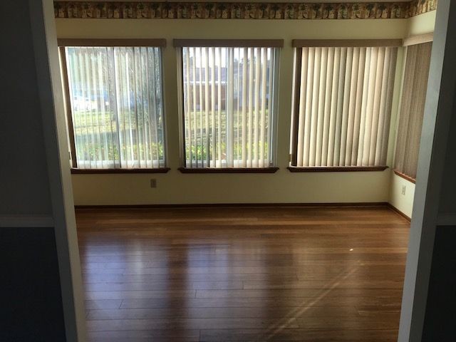 Building Photo - Charming clean 2/2 home in Palm Cay 55