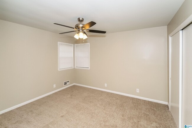 Building Photo - 103 Alaska Dr