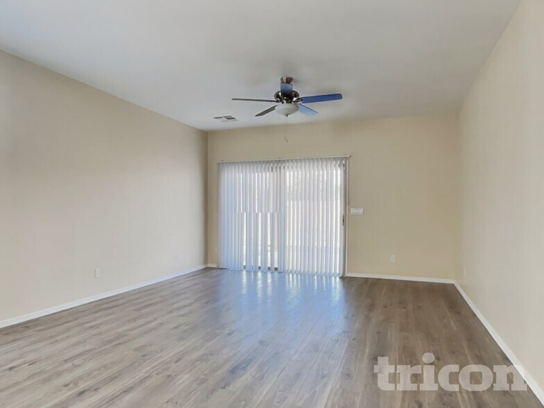 Building Photo - 37020 W Mondragone Ln