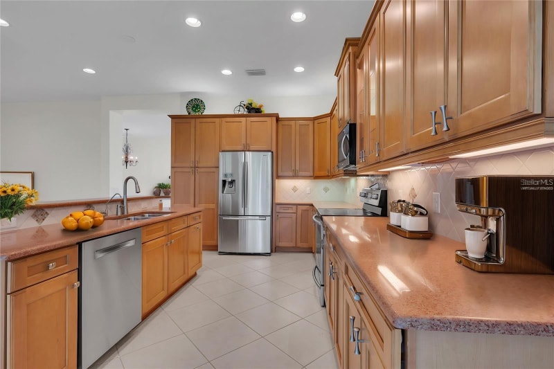 Building Photo - 5004 Sandy Brook Cir