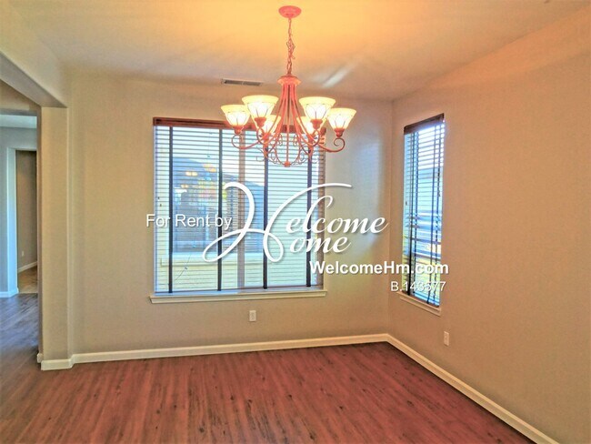 Building Photo - 481 Miesque Ct