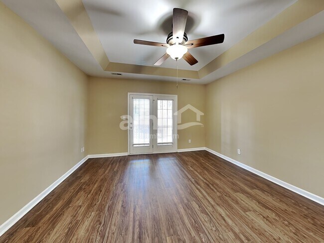 Building Photo - 636 Long Melford Dr