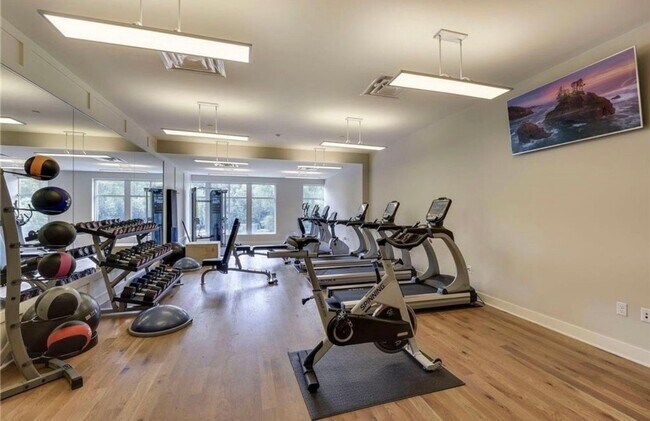 Building Photo - Beautiful 2 bedroom condo for rent