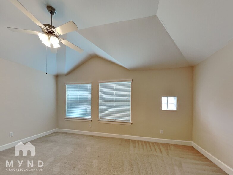 Building Photo - 8705 Bryam St