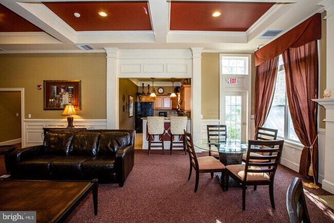 Building Photo - 422 Masterson Ct