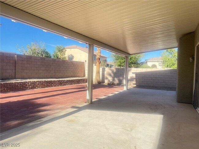 Building Photo - 8112 Azure Falls Ct
