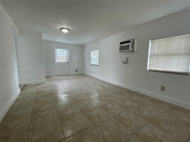 Building Photo - 5820 NW 13th St