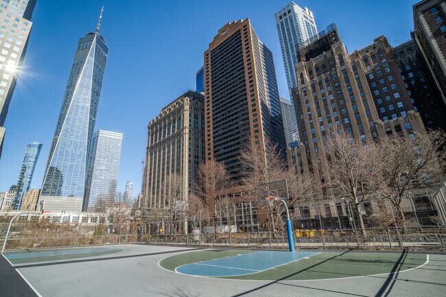 Building Photo - 2 S End Ave