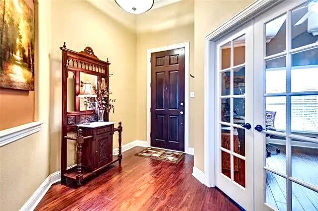 Building Photo - 1734 Boxwood Ln