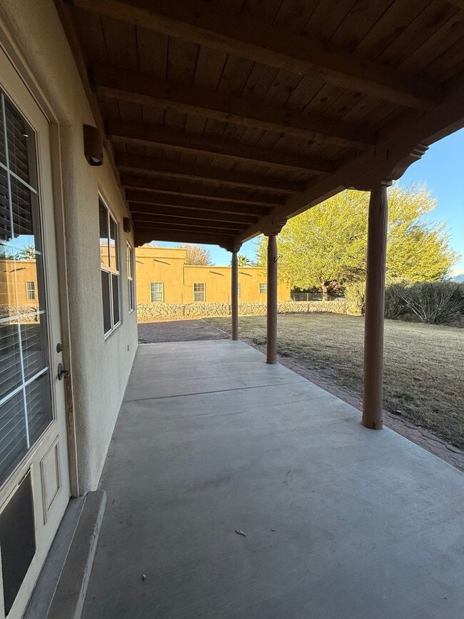 Building Photo - 3878 Stoneybrook Cir