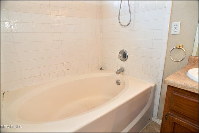 Building Photo - 3020 Tierra Mina Dr