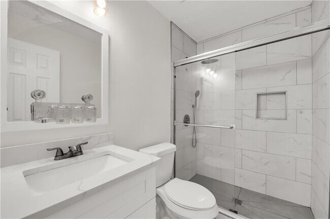 Building Photo - 5722 Port Dr