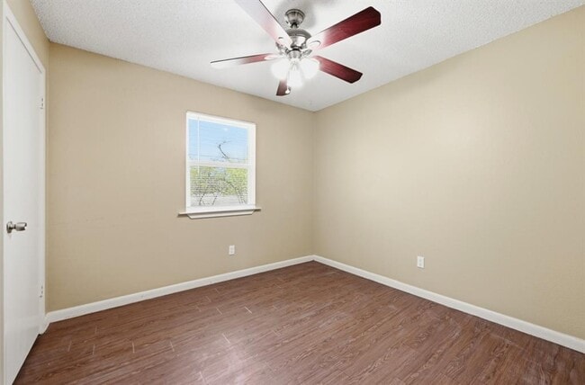 Building Photo - 8011 Lazy Ln