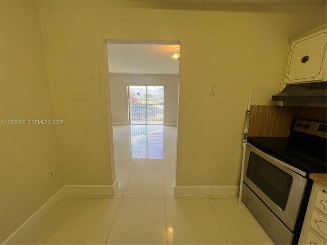 Building Photo - 5731 NW 37th St