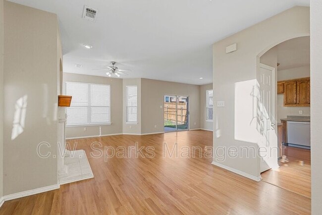 Building Photo - 2728 Mountain Lion Dr