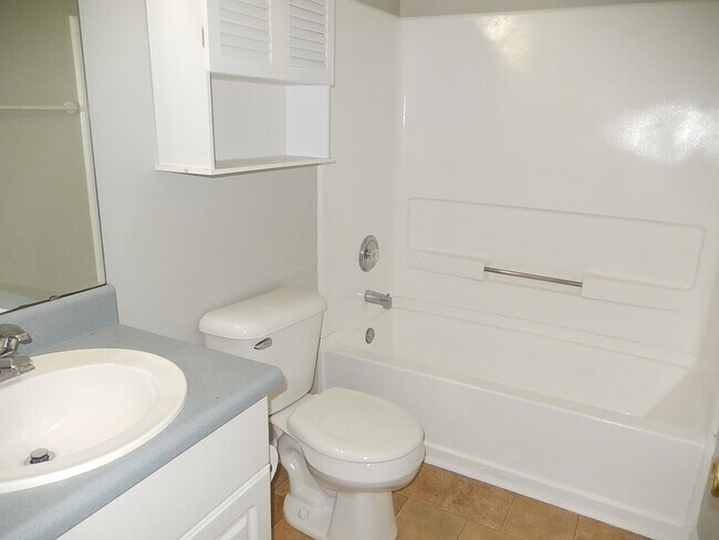 Building Photo - 2775 Tess Cir