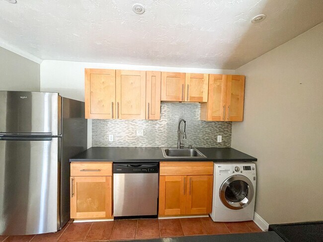 Building Photo - Tumblin Creek C-23 - Pet Friendly