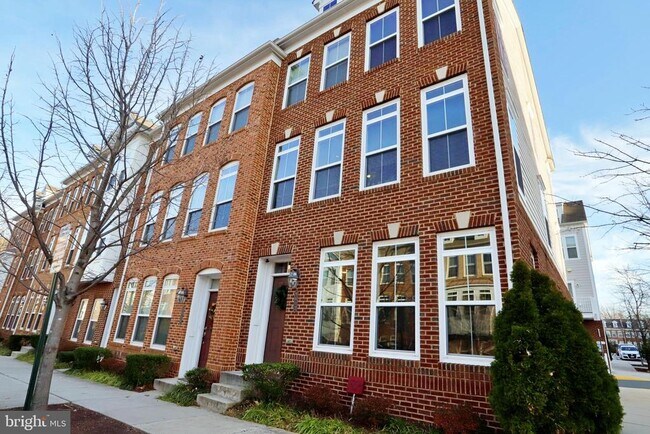 Building Photo - 9612 Stockwell Ln