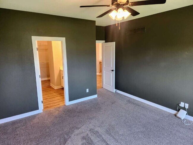 Building Photo - 1603 Red Cedar Ln